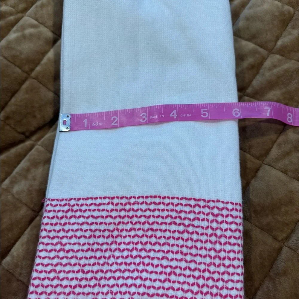 KATE SPADE set of 2 adorable all cotton towels🩷♠️🍰Zoom in for all the details